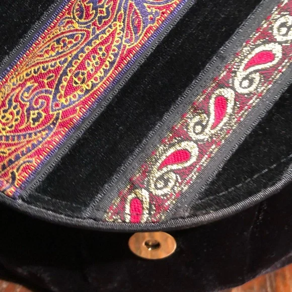 Velvet Satin Mini Shoulder Bag Casual Evening Satin Lined Purse - Picture 8 of 14